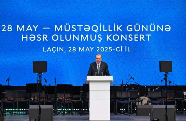 Ərdoğan Laçında bu şeiri səsləndirdi -