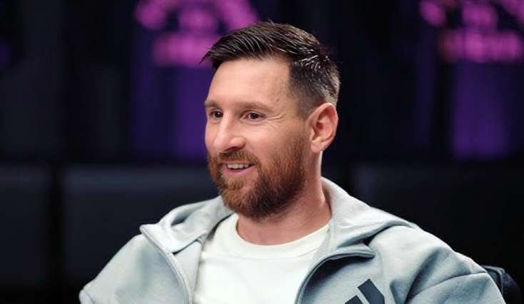 Messi Azərbaycanı təbrik etdi -