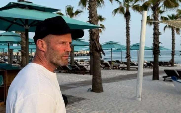 Ceyson Steytem Antalyada dincəlir -