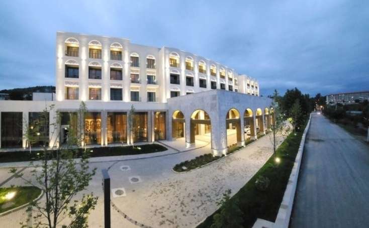 Qarabağda hotellər niyə bahadır?