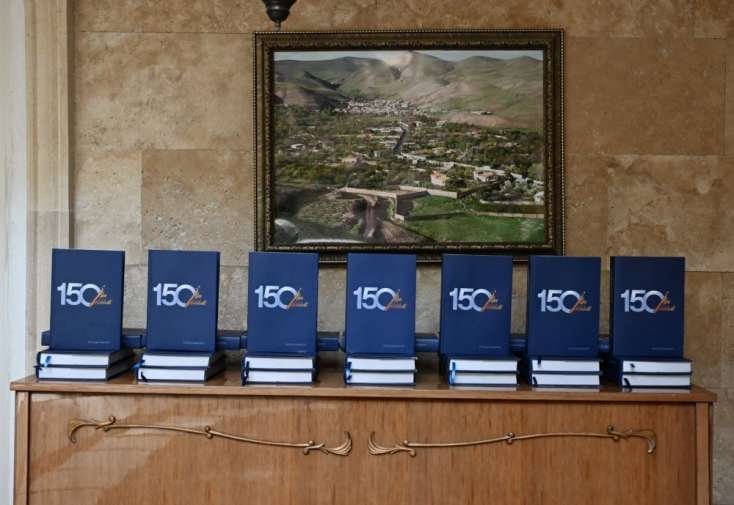 Natiq Məmmədlinin “150 ilin söhbəti” kitabı çap olundu -