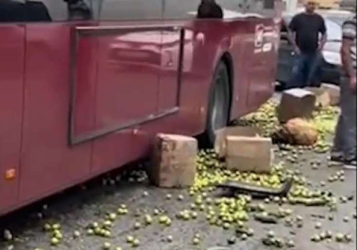 “BakuBus”un avtobusu “Ford”la toqquşdu -