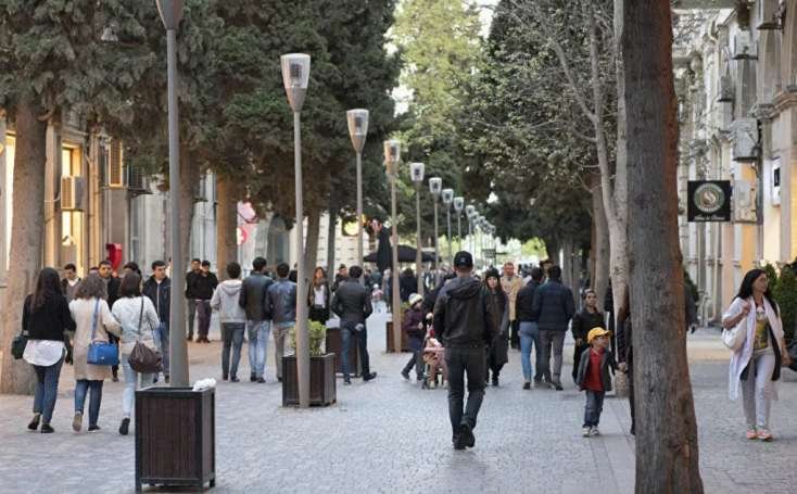 Bu şəxslər iş tapmaqda çətinlik çəkirlər