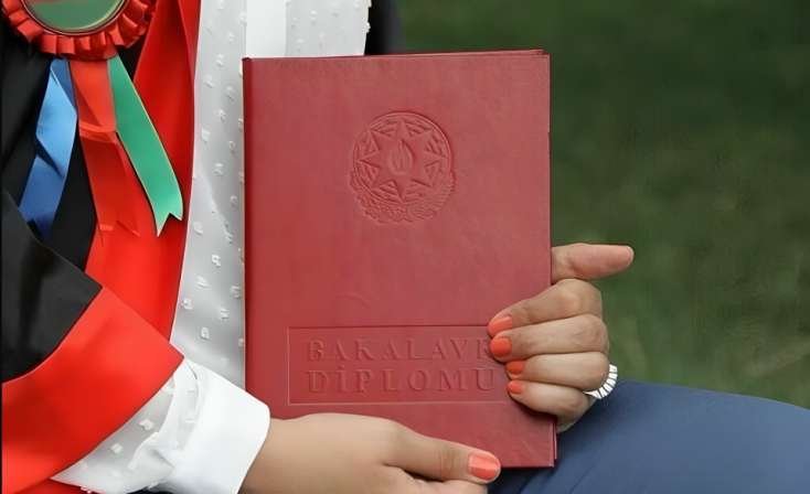 52 nəfərin diplomu tanınmadı