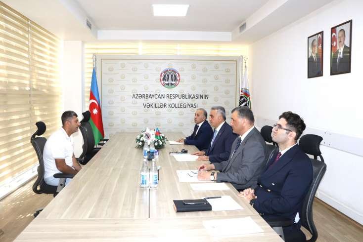 Vəkillər Kollegiyasının rəhbərliyi növbəti vətəndaş qəbulu keçirib -