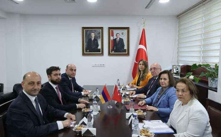 Türkiyə və Ermənistan XİN rəsmiləri müzakirə apardı