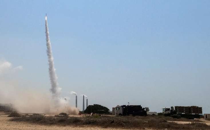 İsfahan bombardman edildi -