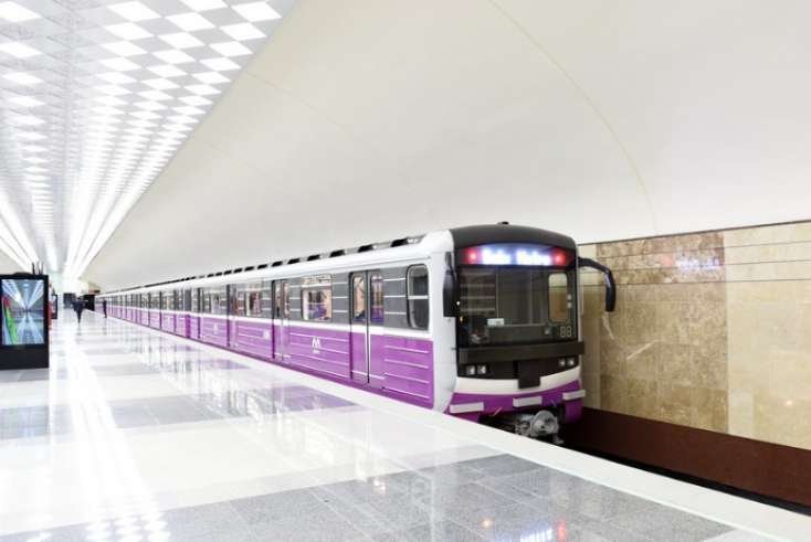 Bu gün metro saat 02:00-dək işləyəcək