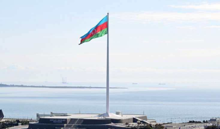 Geosiyasi gərginliklər fonunda Azərbaycan necə mövqe sərgiləməlidir? -