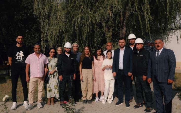 Leyla Əliyeva və Arzu Əliyeva Altıağac Milli Parkında -
