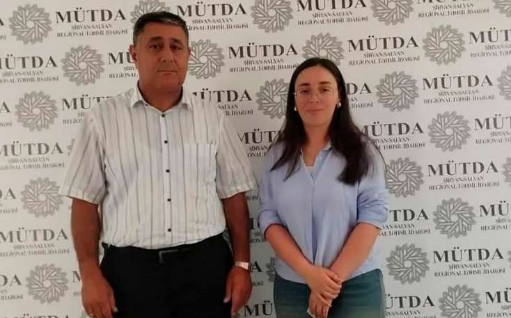 Biləsuvarda ata və qızı imtahanda yüksək bal topladı