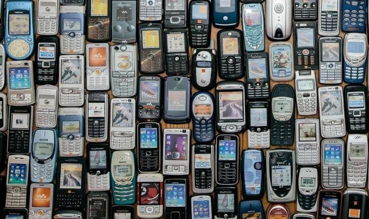 Köhnə telefon və noutbukları atmayın -