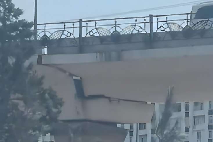 Koroğlu körpüsündə çat yaranıb? -