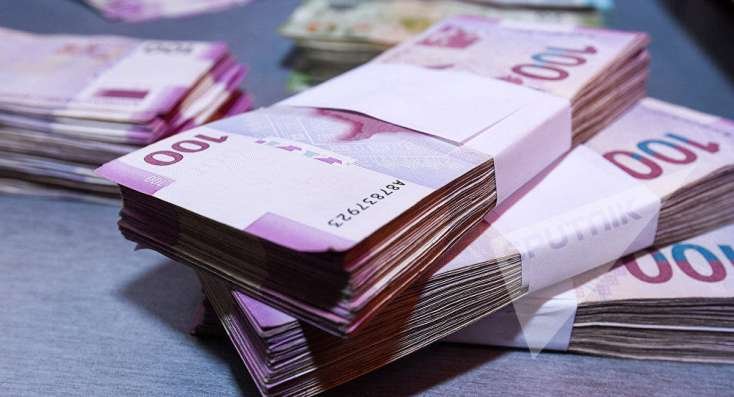 Bu şəxslərə işə başlamazdan əvvəl avans veriləcək